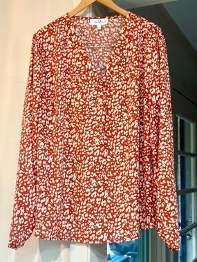 Perfectly Priscilla Rust and White Printed Top